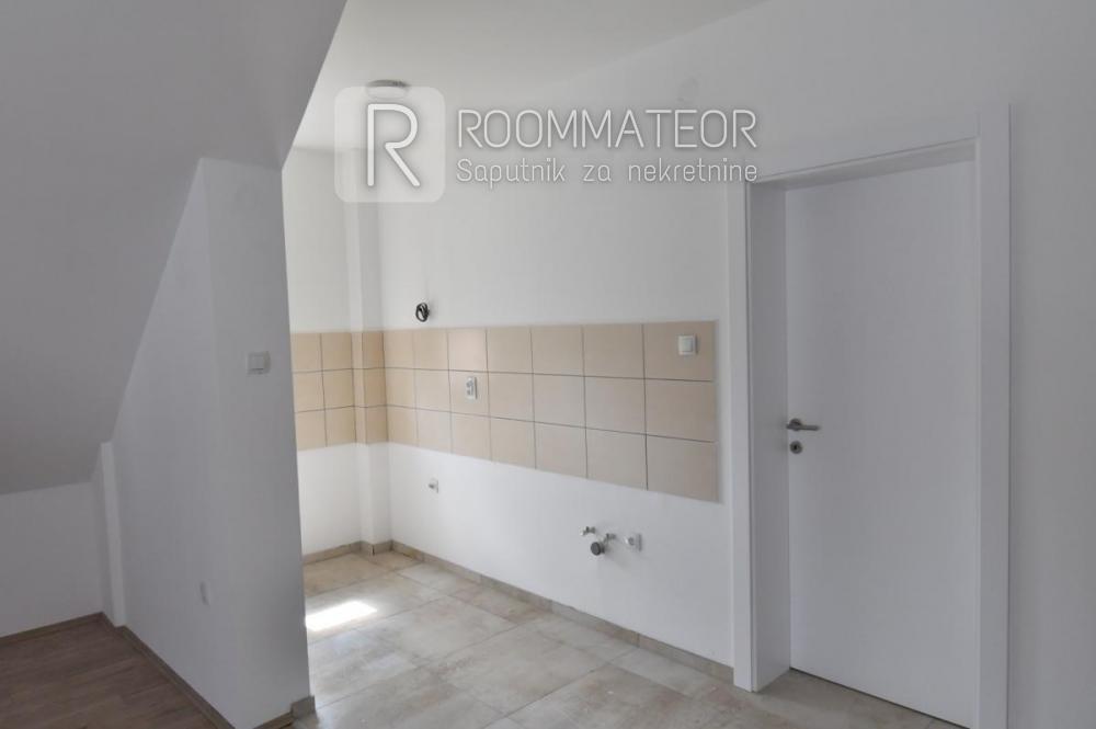 Slika 4 - Ratarska, Trosoban stan na prodaju, 77m2, 108.000€