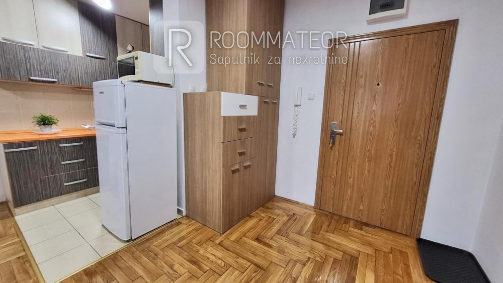 Slika 5 - Jednoiposoban stan za izdavanje, 40m2, 500€