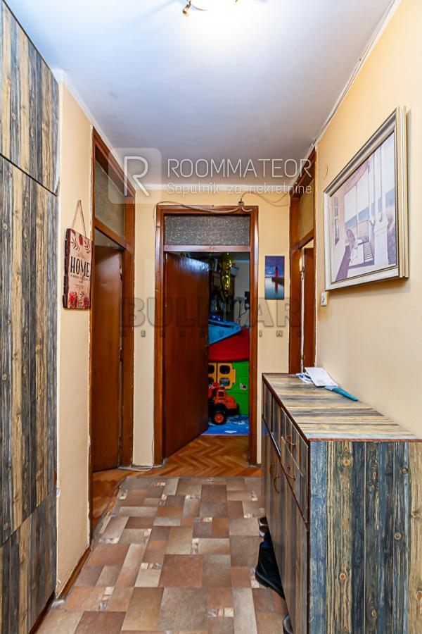 Slika 11 - Sinđelićev trg, Četvorosoban stan na prodaju, 100m2, 175.300€