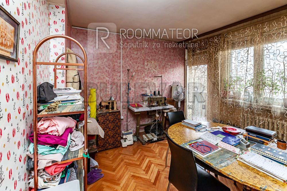 Slika 5 - Sinđelićev trg, Četvorosoban stan na prodaju, 100m2, 175.300€