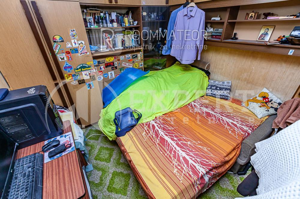 Slika 4 - Sinđelićev trg, Četvorosoban stan na prodaju, 100m2, 168.000€