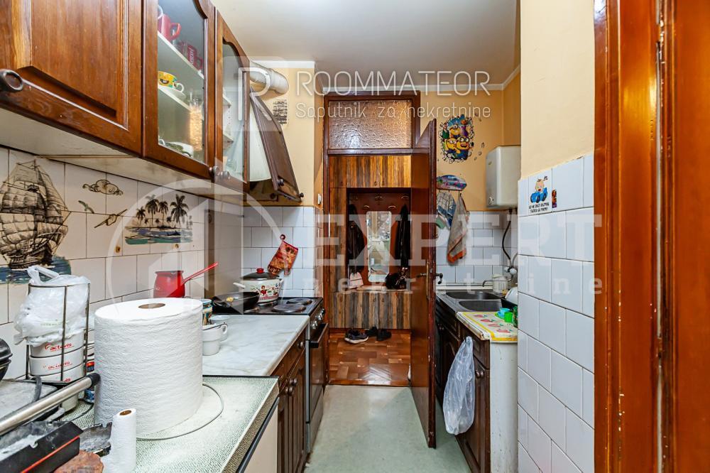 Slika 10 - Sinđelićev trg, Četvorosoban stan na prodaju, 100m2, 168.000€