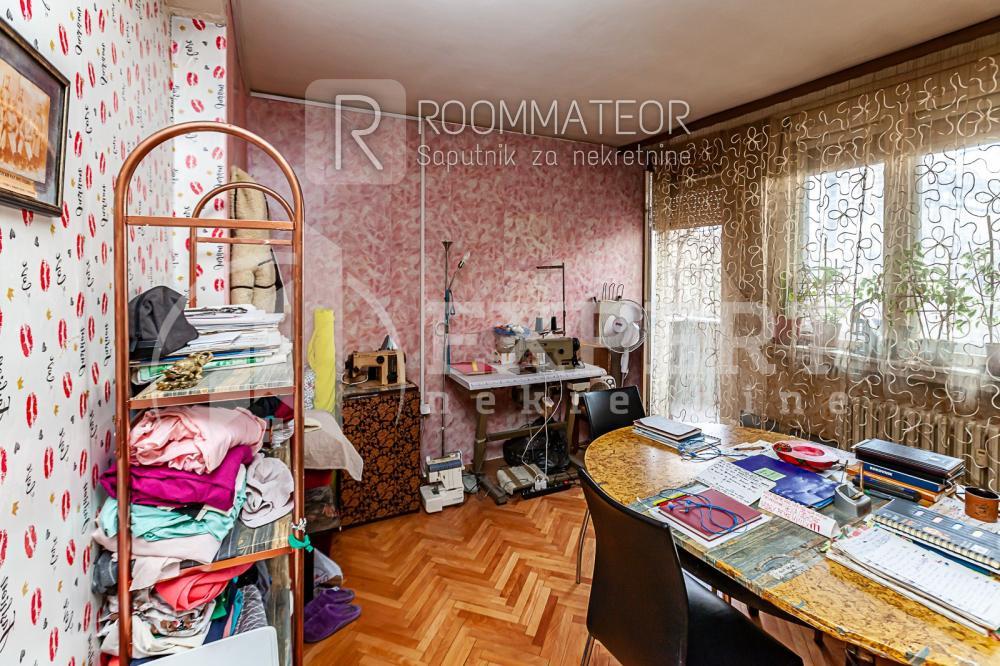 Slika 5 - Sinđelićev trg, Četvorosoban stan na prodaju, 100m2, 168.000€