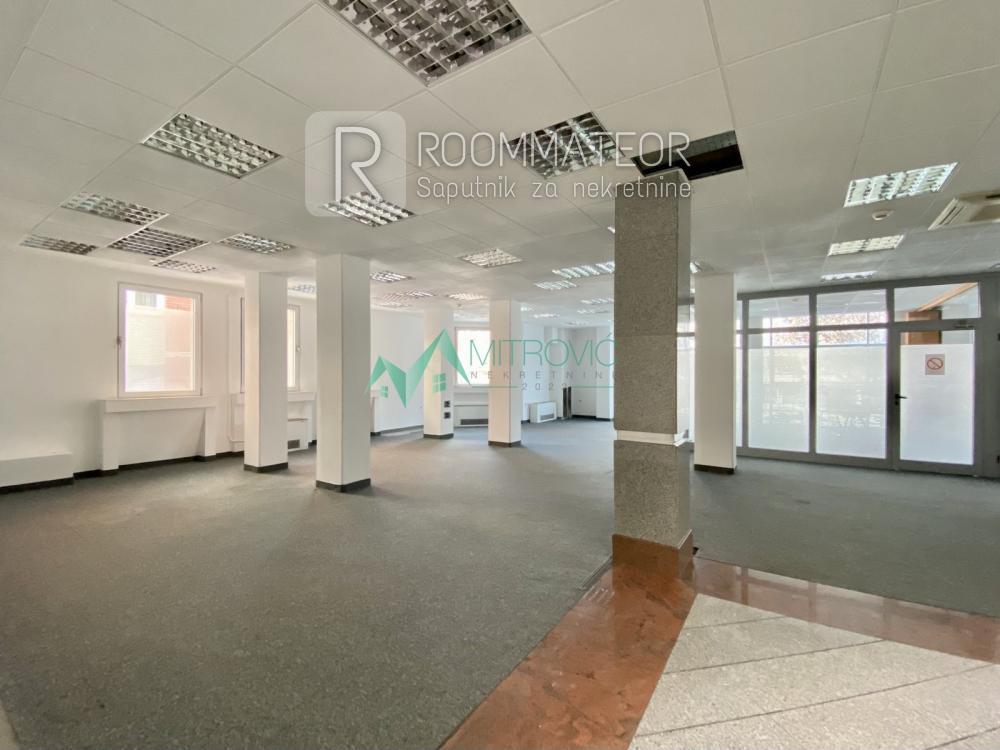 Glavna slika - Lokal za izdavanje, 352m2, 5.250€