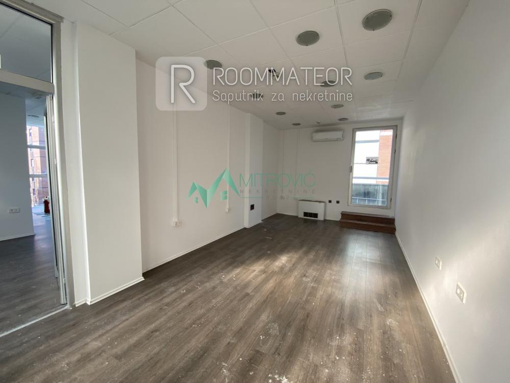 Slika 5 -  Lokal za izdavanje, 350m2, 4.440€