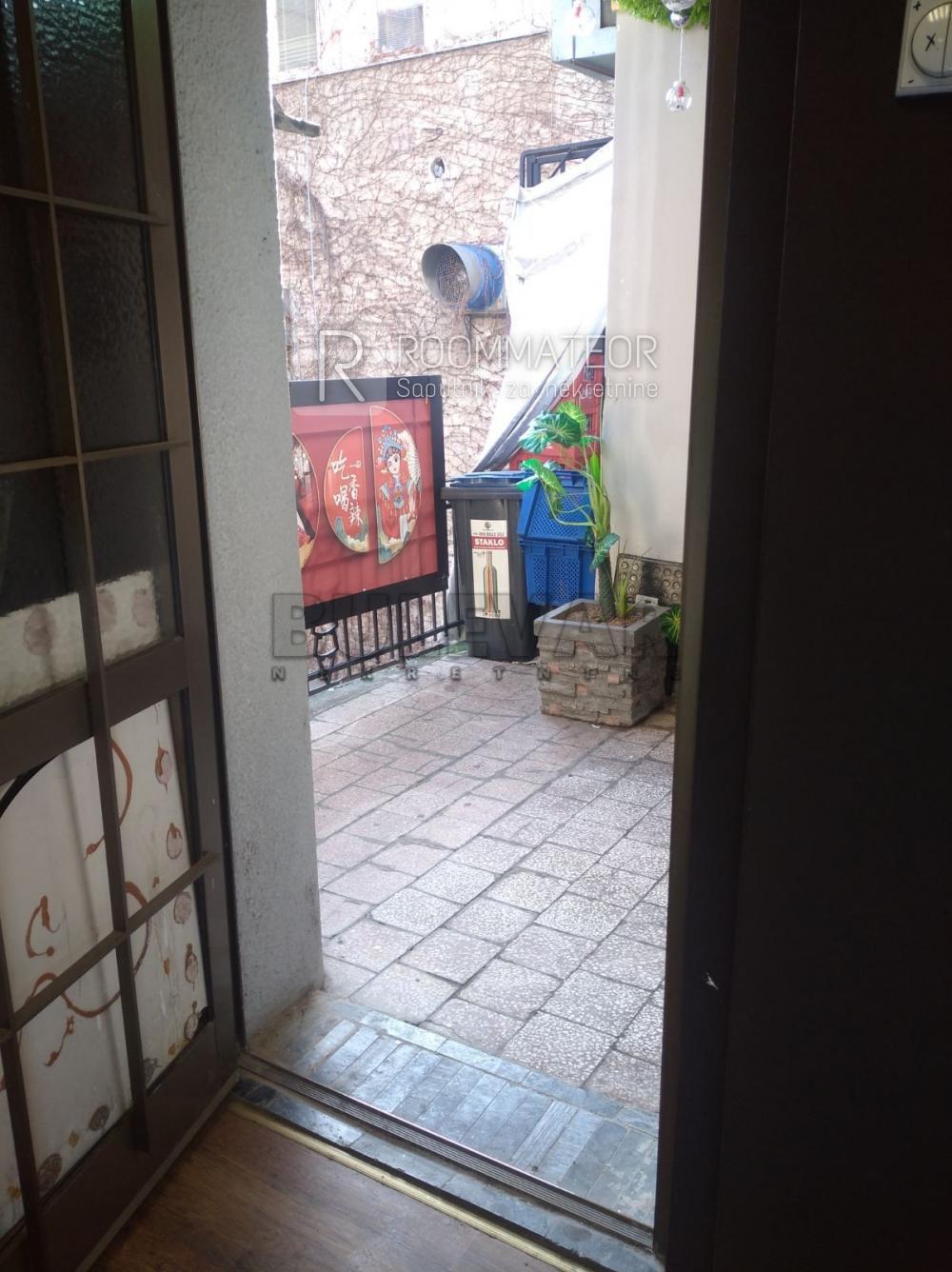 Slika 7 - Obrenovićeva,  Lokal za izdavanje, 112m2, 1.500€