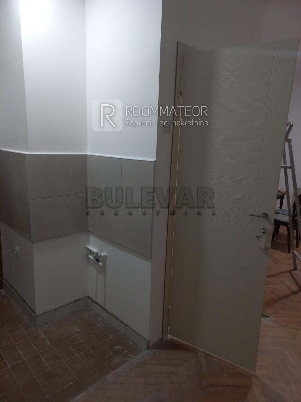 Slika 5 - Ćirila i Metodija,  Lokal za izdavanje, 40m2, 300€