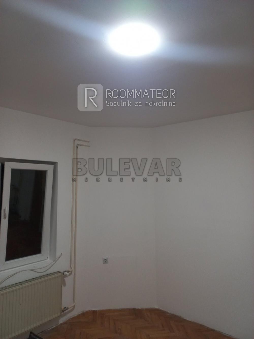Slika 2 - Ćirila i Metodija,  Lokal za izdavanje, 40m2, 300€