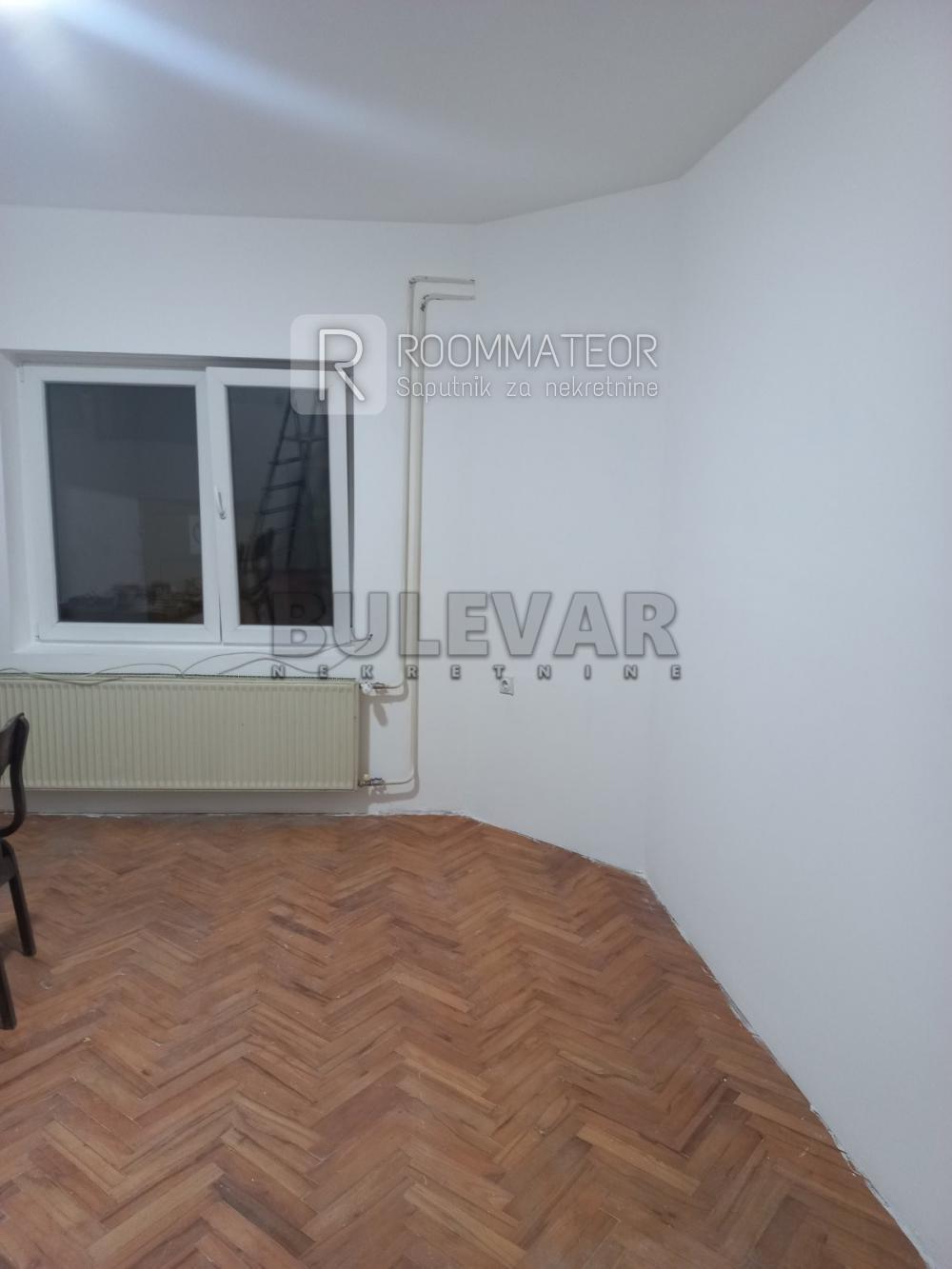 Slika 3 - Ćirila i Metodija,  Lokal za izdavanje, 40m2, 300€