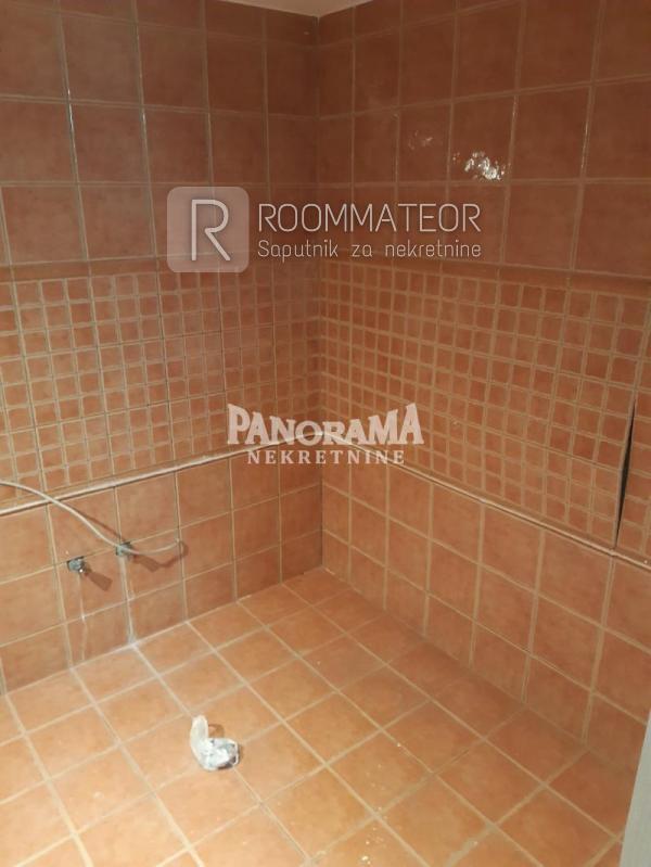 Slika 8 - Vučinac,  Kuća na prodaju, 816m2, 383.000€