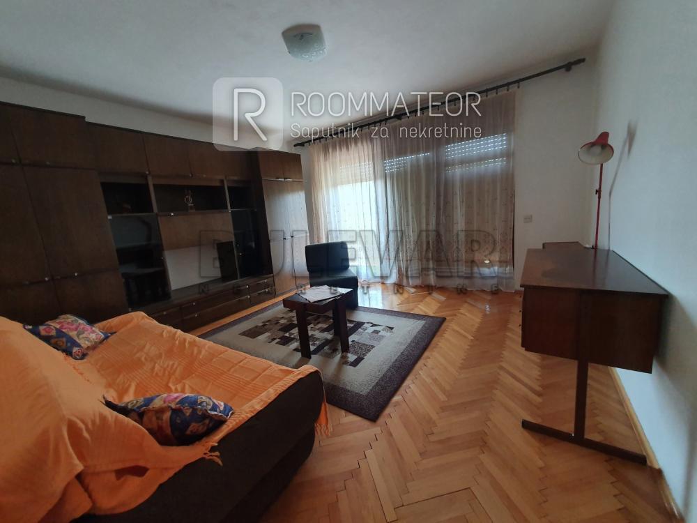 Glavna slika -Sjenička, Troiposoban stan za izdavanje, 110m2, 250€