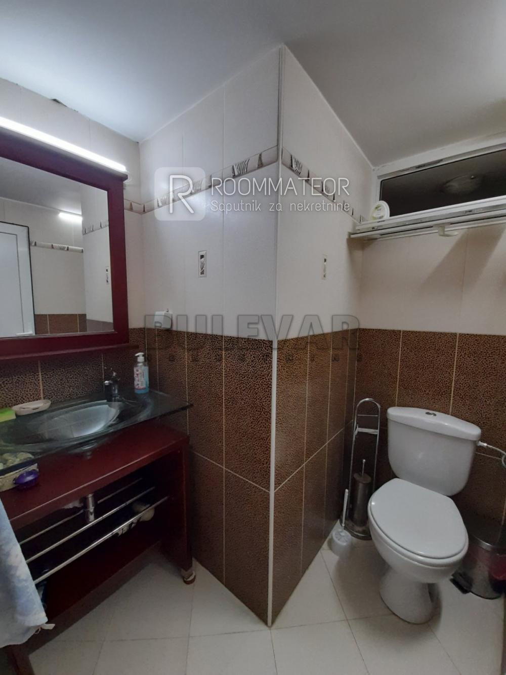 Slika 11 - Skopska, Dvoiposoban stan za izdavanje, 100m2, 500€