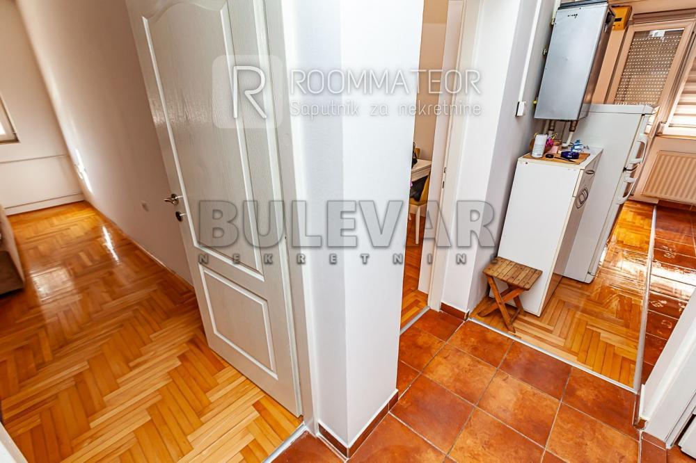 Slika 1 - Branka Radičevića, Dvosoban stan na prodaju, 56m2, 83.700€