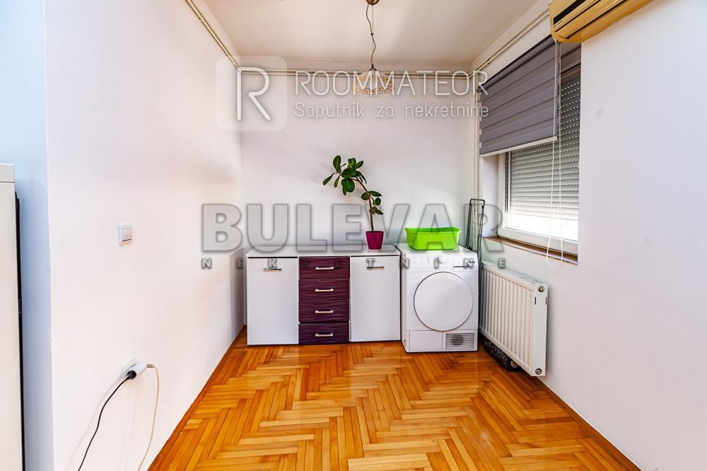 Slika 8 - Branka Radičevića, Dvosoban stan na prodaju, 56m2, 83.700€