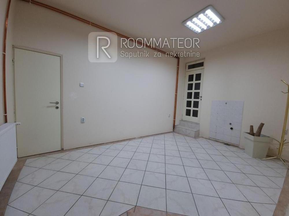 Glavna slika -Vojvode Tankosića 25a,  Lokal za izdavanje, 18m2, 220€