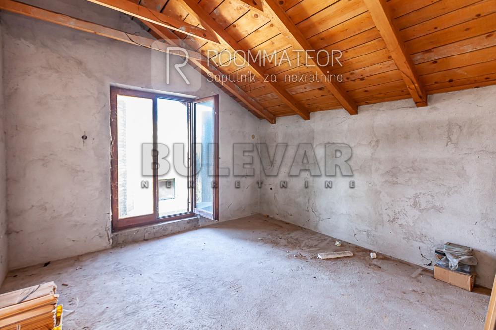 Slika 2 - Borova,  Lokal za izdavanje, 460m2, 1.500€