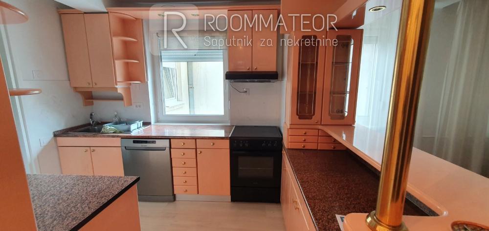 Slika 4 - Trosoban stan za izdavanje, 95m2, 800€
