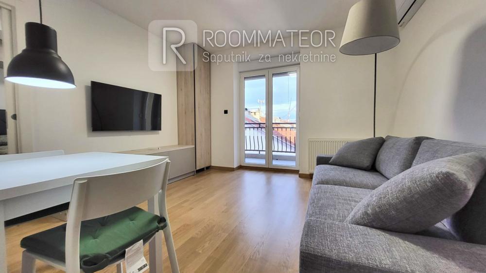 Glavna slika -Jednoiposoban stan za izdavanje, 40m2, 750€