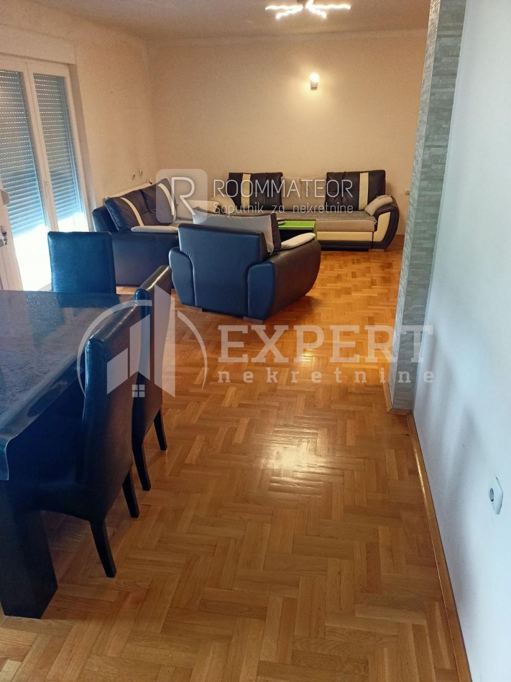 Slika 11 - Pasi poljana,  Kuća na prodaju, 240m2, 170.000€