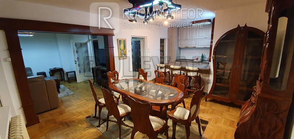 Slika 2 - Ljubomira Nikolića, Četvorosoban stan za izdavanje, 94m2, 650€
