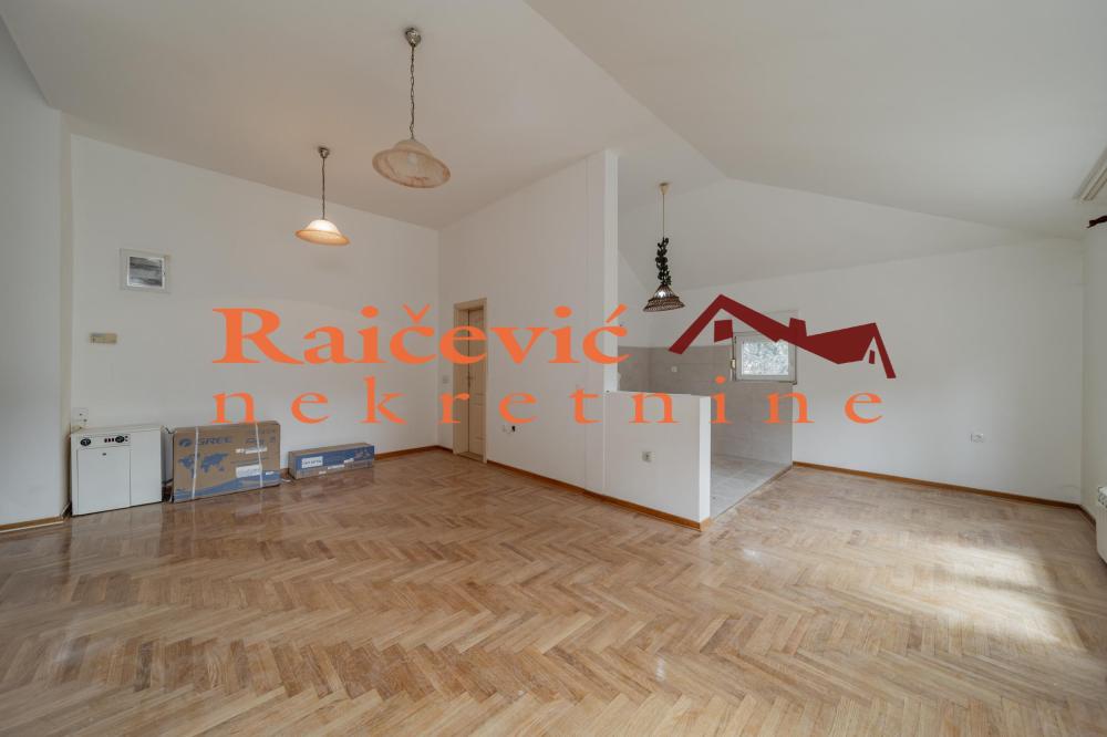 Slika 1 - Presevska, Trosoban stan na prodaju, 83m2, 205.000€