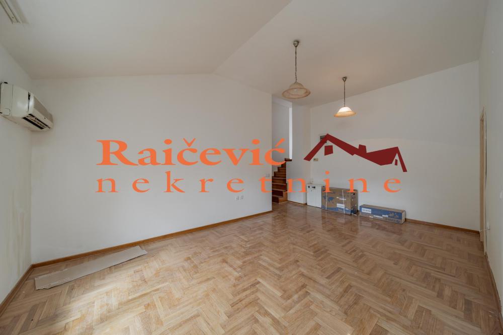 Slika 2 - Presevska, Trosoban stan na prodaju, 83m2, 205.000€