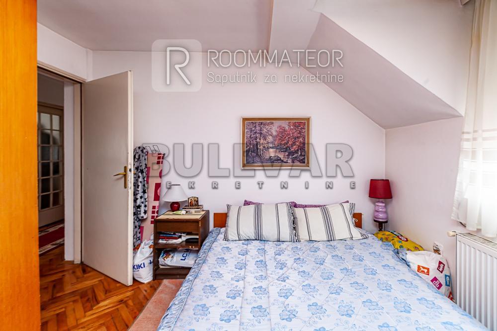 Slika 4 - Knjaževačka, Kuća na prodaju, 210m2, 195.000€