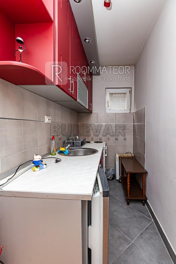 Slika 11 - Knjaževačka, Kuća na prodaju, 210m2, 195.000€