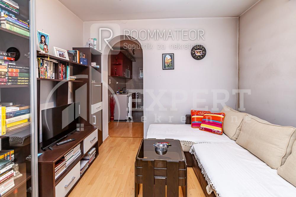 Slika 10 - Knjaževačka,  Kuća na prodaju, 210m2, 195.000€