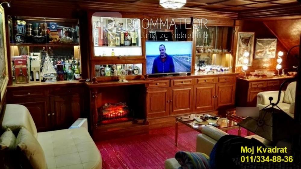 Slika 1 - Četvorosoban stan na prodaju, 142m2, 280.000€