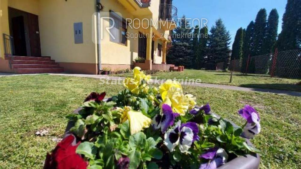 Slika 1 -  Kuća na prodaju, 200m2, 396.550€