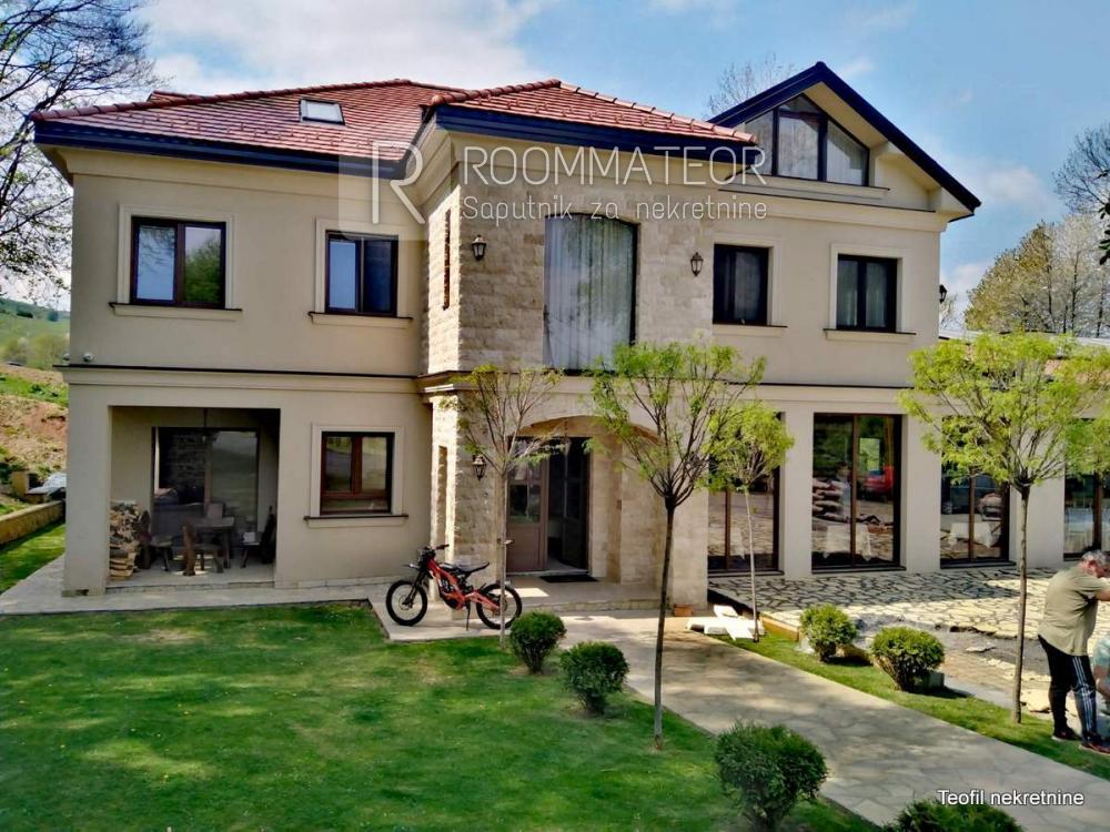 Slika 1 - Rajac,  Lokal na prodaju, 541m2, 740.000€