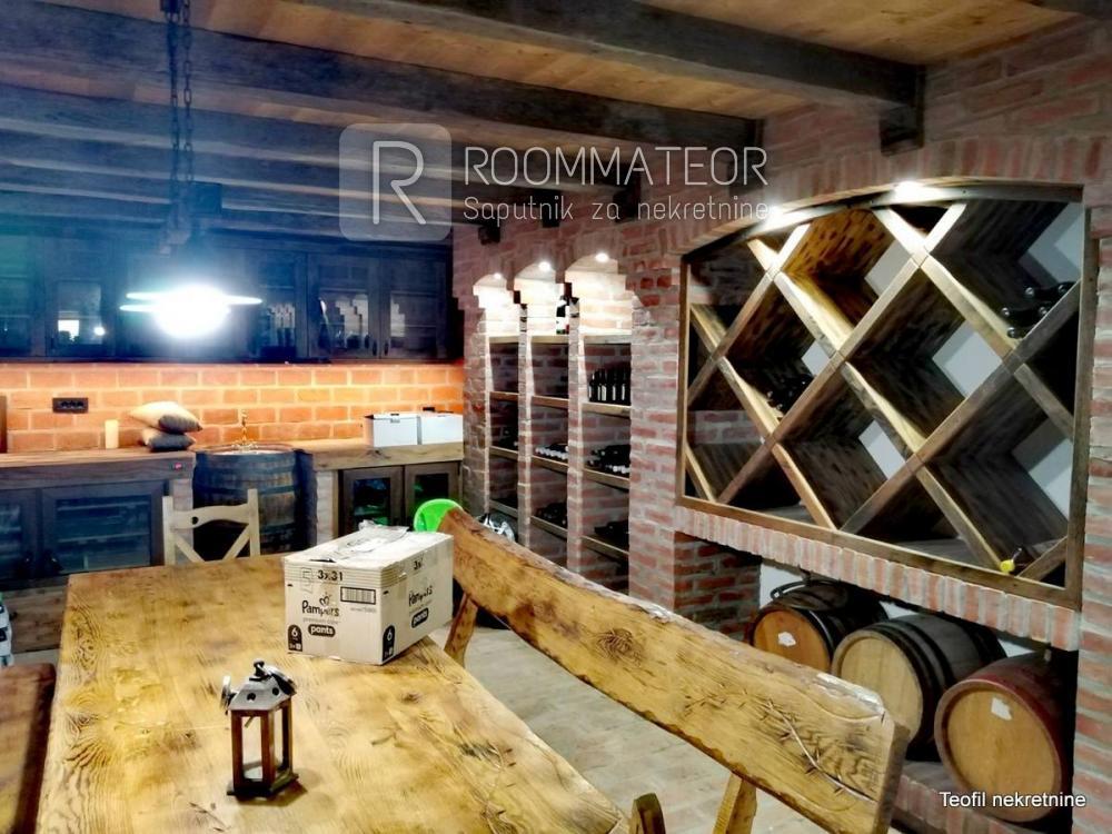 Slika 11 - Rajac,  Lokal na prodaju, 541m2, 740.000€