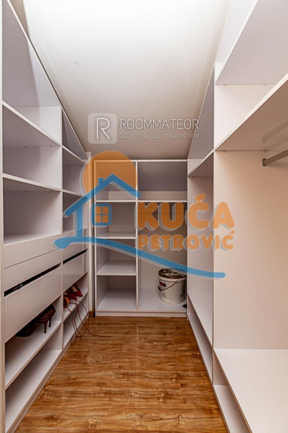 Slika 6 - Nikole Kopernika, Četvorosoban stan na prodaju, 142m2, 227.200€