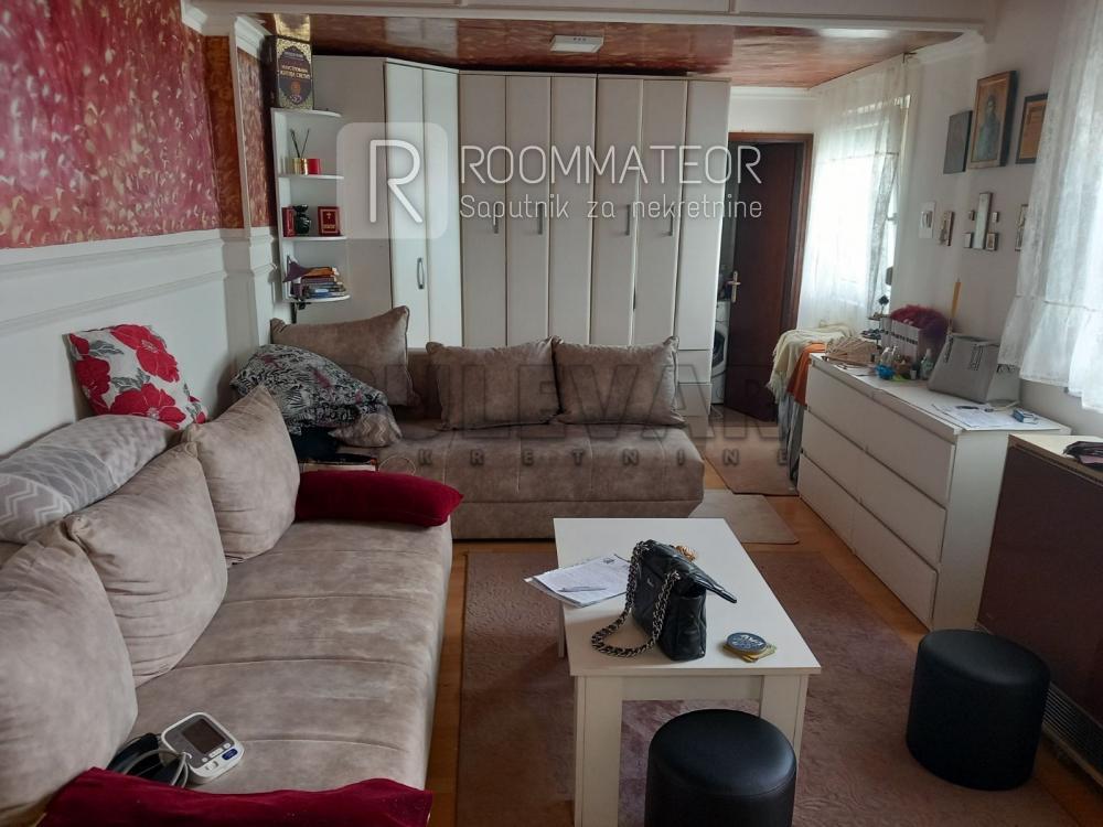 Slika 5 - Šumadijska, Dvoiposoban stan na prodaju, 72m2, 150.000€