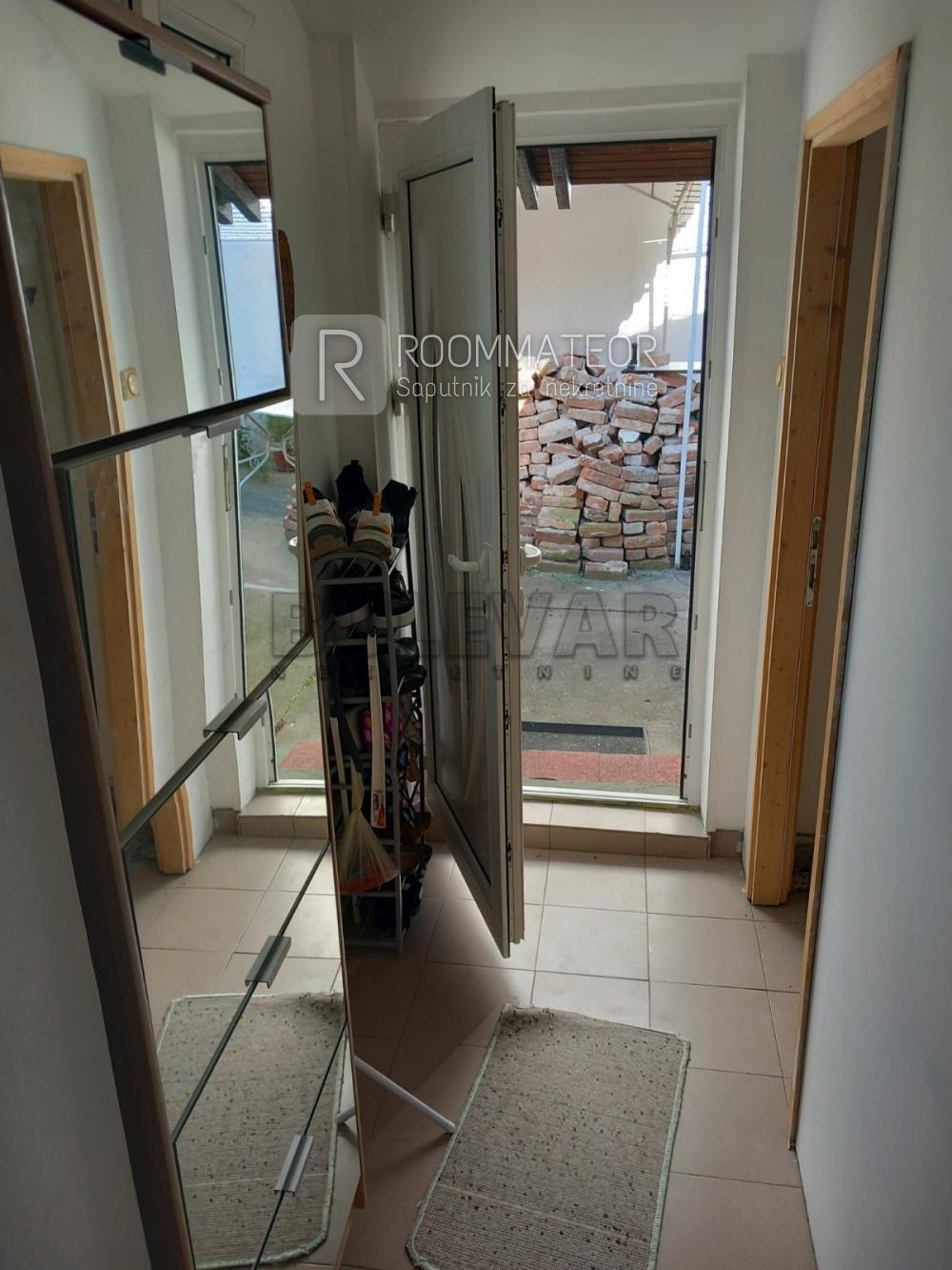 Slika 8 - Šumadijska, Dvoiposoban stan na prodaju, 72m2, 150.000€