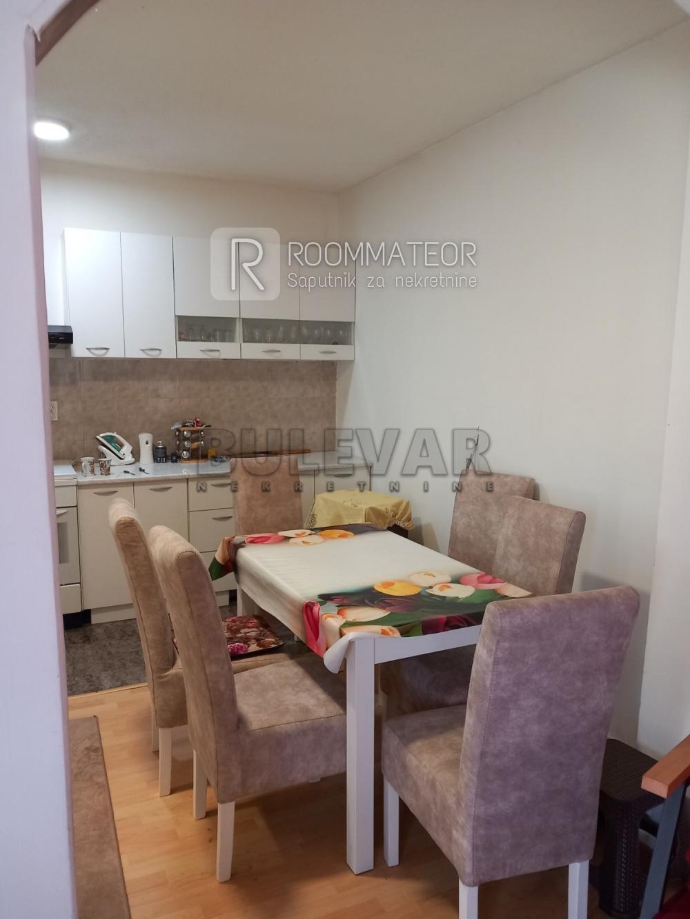 Slika 2 - Šumadijska, Dvoiposoban stan na prodaju, 72m2, 150.000€