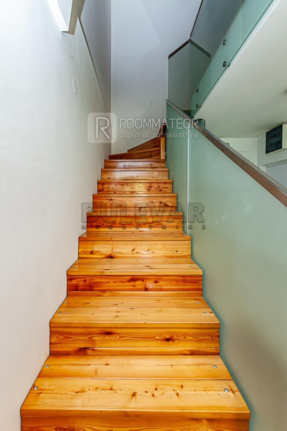 Slika 2 - Nikole Kopernika, Četvorosoban stan na prodaju, 142m2, 227.200€