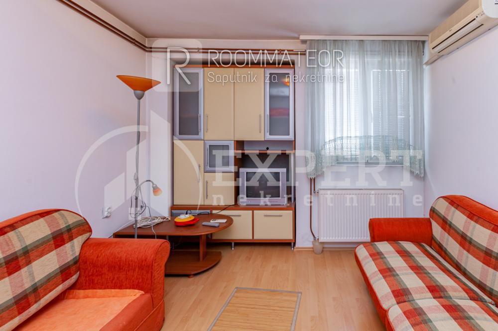 Slika 1 - Bulevar dr Zorana, Dvosoban stan na prodaju, 50m2, 87.700€