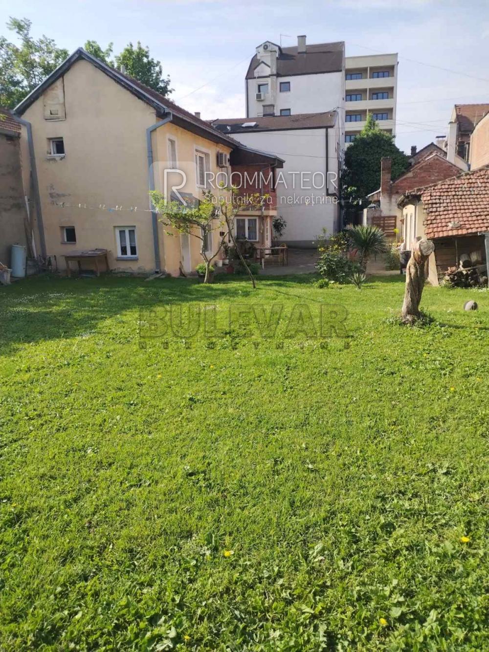Slika 4 - Todora Milovanovića,  Kuća na prodaju, 160m2, 550.000€