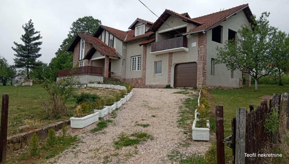 Slika 3 - Pejčića sokak,  Kuća na prodaju, 479m2, 85.000€