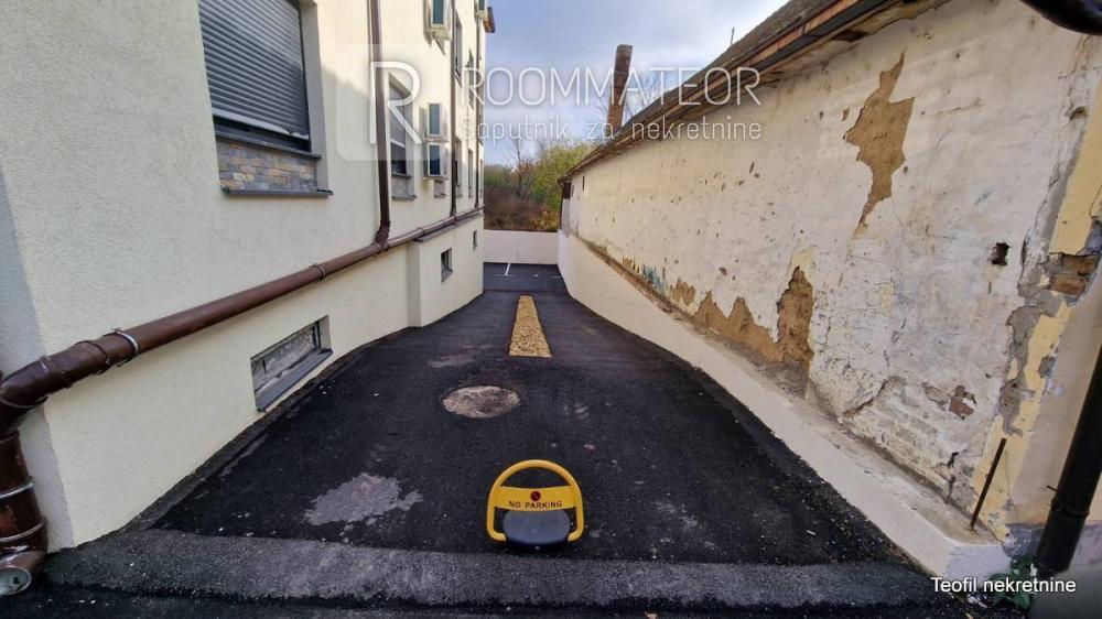 Slika 10 - Živka Petrovića,  Lokal na prodaju, 137m2, 120.000€