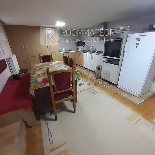Slika 11 - Tolstojeva,  Kuća na prodaju, 250m2, 237.000€