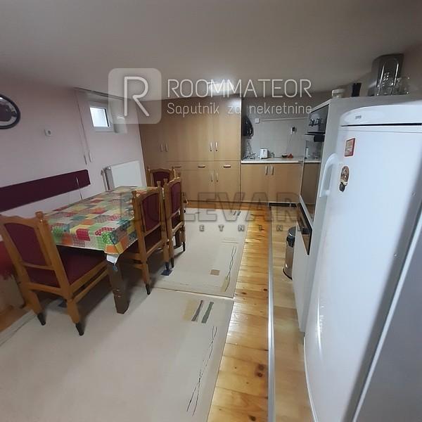 Slika 10 - Tolstojeva,  Kuća na prodaju, 250m2, 237.000€