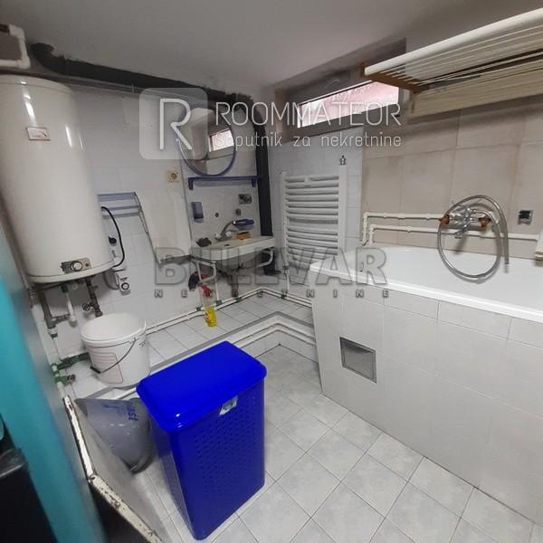 Slika 6 - Tolstojeva,  Kuća na prodaju, 250m2, 237.000€