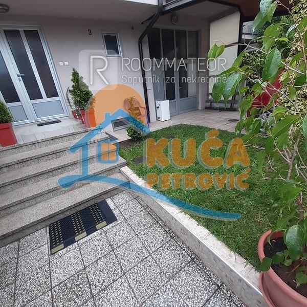 Slika 2 - Tolstojeva,  Kuća na prodaju, 250m2, 237.000€