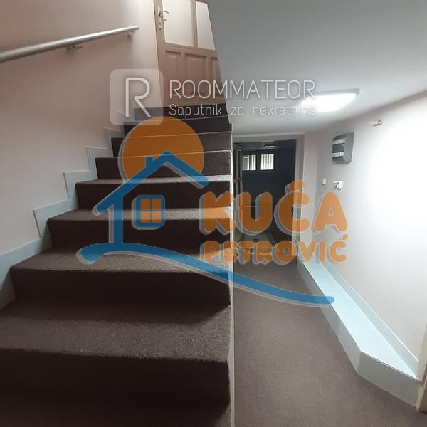 Slika 3 - Tolstojeva,  Kuća na prodaju, 250m2, 237.000€