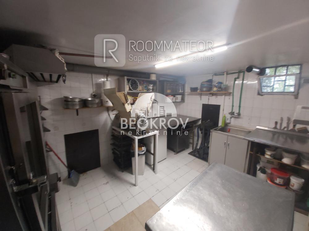 Slika 3 - Bulevar Kralja Aleksandra,  Lokal za izdavanje, 60m2, 700€