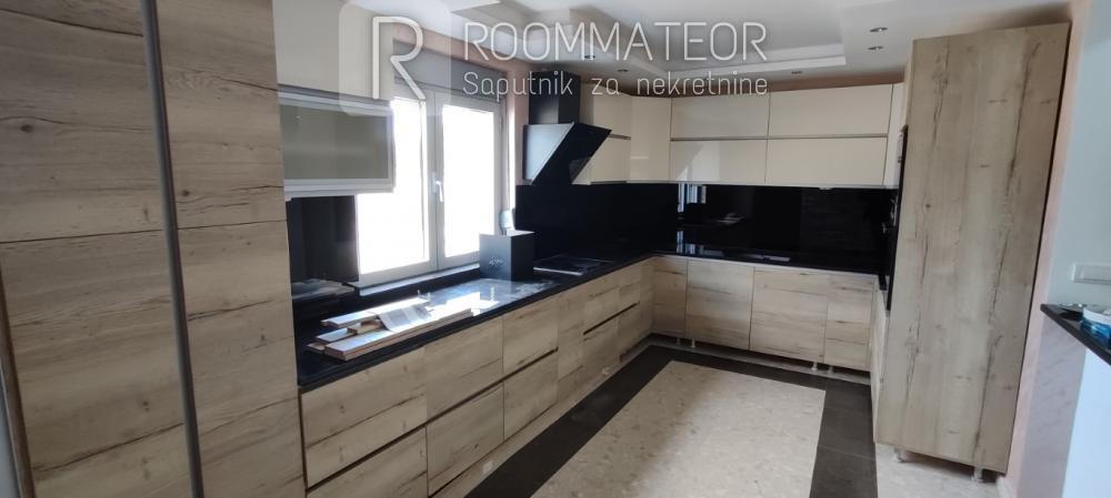 Slika 7 -  Lokal za izdavanje, 1267m2, 3.100€