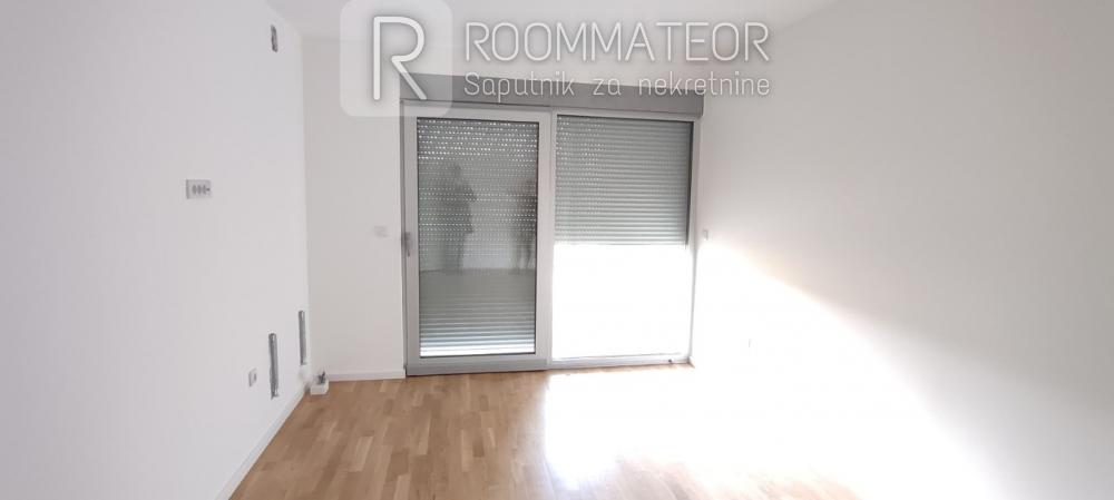 Slika 9 -  Lokal za izdavanje, 1267m2, 3.100€